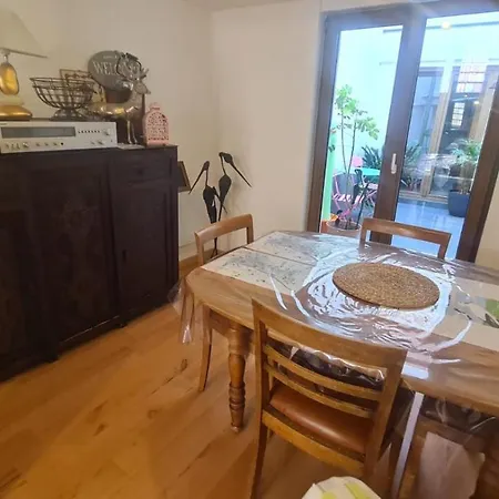 Le Bonheur Est Parfois Cache Dans L'inconnu Διαμέρισμα *