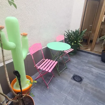 Le Bonheur Est Parfois Cache Dans L'inconnu